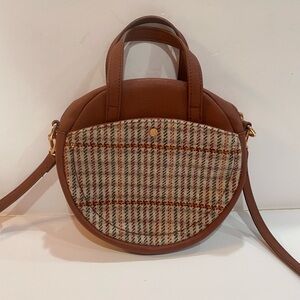 LC Lauren Conrad Purse /Handbag Round Crossbody